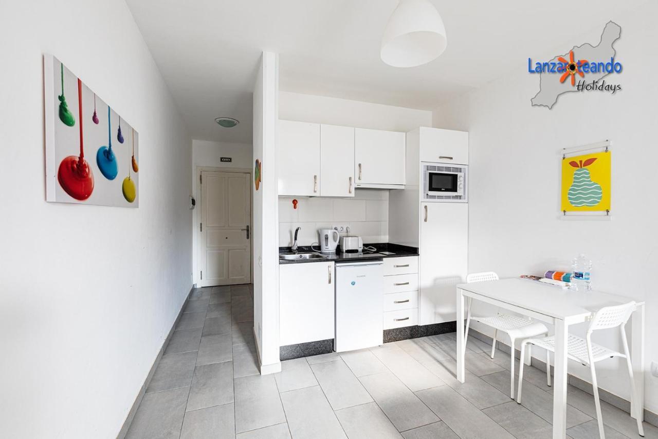 Vivienda Vacacional Buby Costa Teguise Exteriör bild