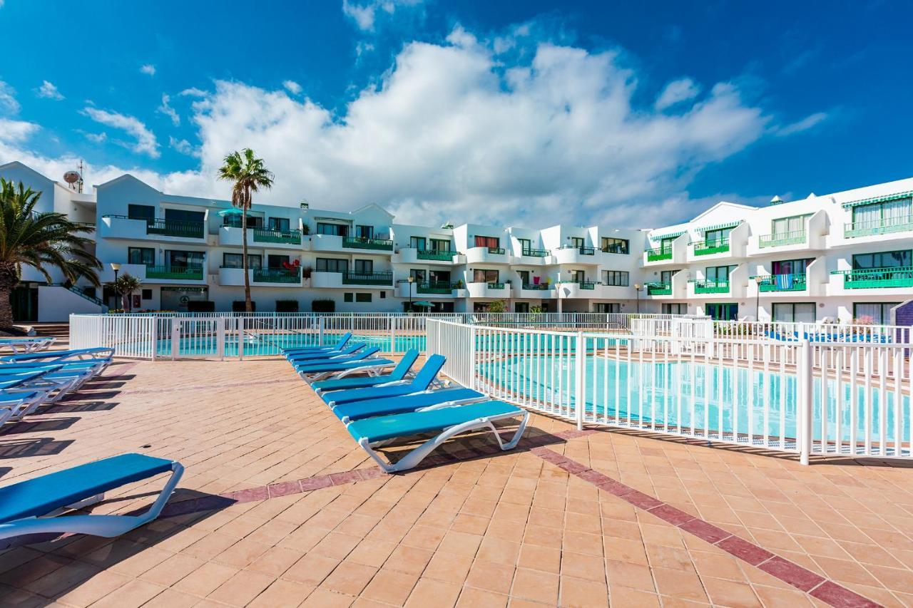 Vivienda Vacacional Buby Costa Teguise Exteriör bild